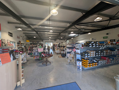 Daky Chaussures Belz, Magasin De Chaussures à Belz