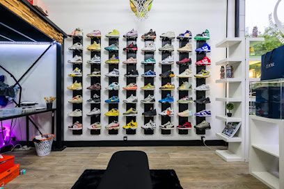Maax Sneakers, Magasin De Chaussures à Valenciennes
