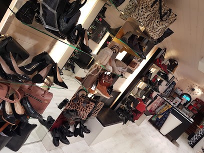 Eloquence, Magasin de Chaussures à Toul