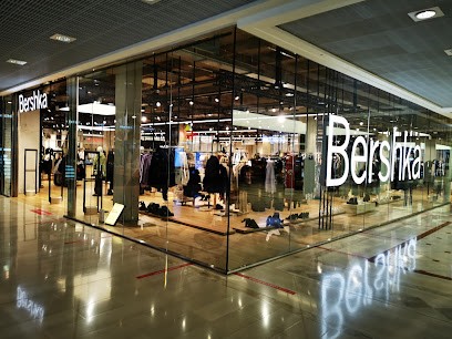 Bershka, Magasin de Chaussures à Thiais