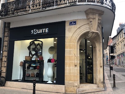 La Suite By Marco Polo, Magasin de Chaussures à Moulins