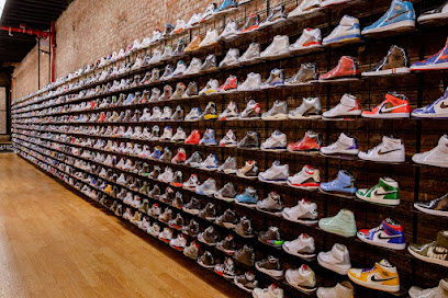 Snickszone, Magasin De Chaussures à Paris 11