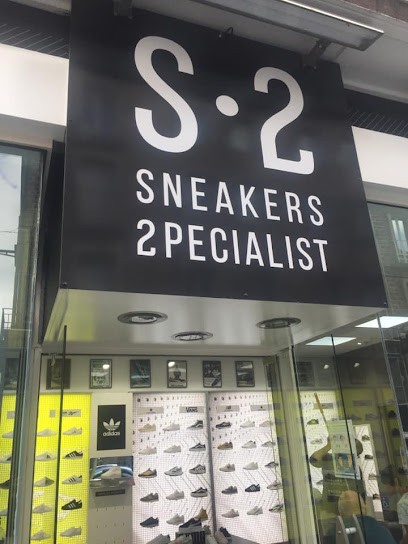 S2 Sneakers Specialist Coutances, Magasin de Chaussures à Coutances