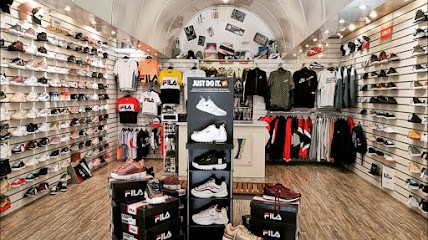 Canon Shoes, Magasin de Chaussures à Digne-les-Bains