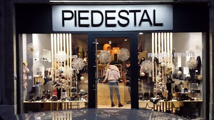 PIEDESTAL, Magasin de Chaussures à Toul