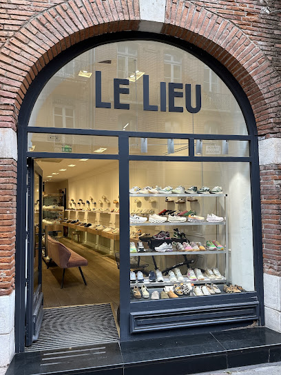 Le Lieu Magasin De Chaussures à Toulouse