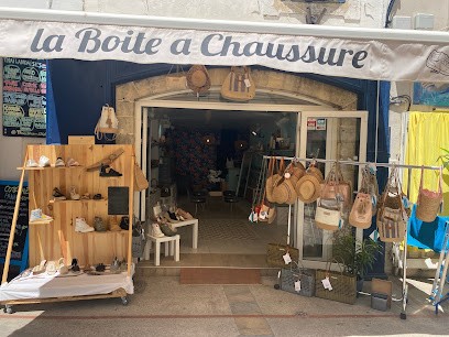 La Boite à Chaussure, Magasin de Chaussures à Saintes-Maries-de-la-Mer