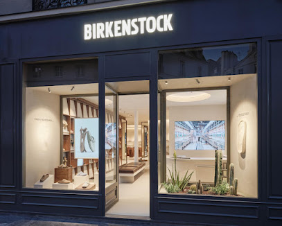 Birkenstock Magasin De Chaussures à Paris 06