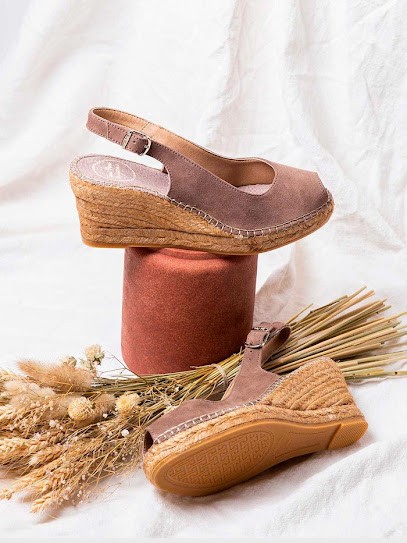 Giant Steps, Magasin de Chaussures à Saint-Martin-de-Boscherville